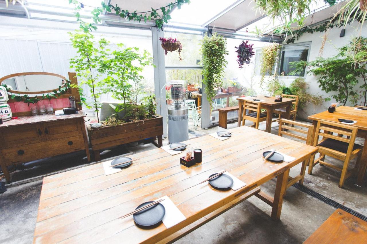 Colombo Lodge Hotel Christchurch Bagian luar foto