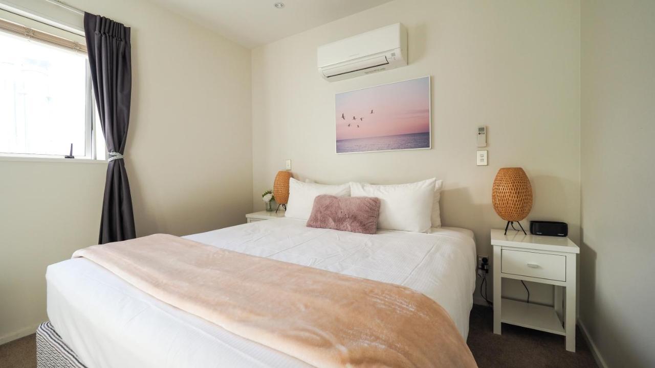 Colombo Lodge Hotel Christchurch Bagian luar foto