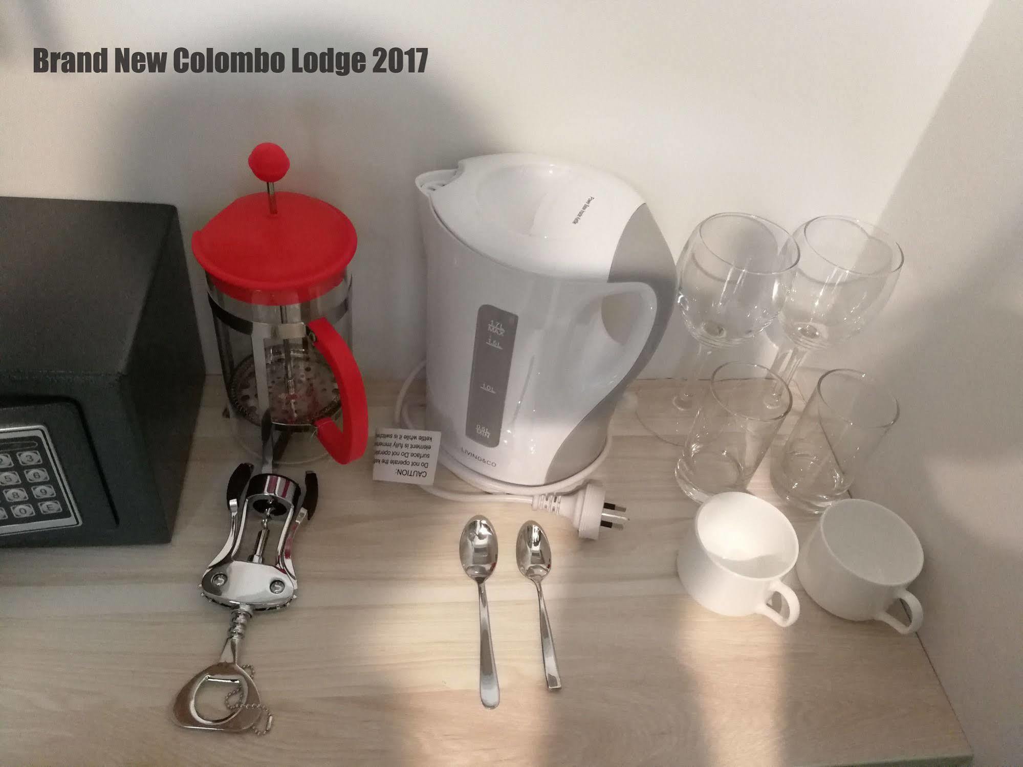 Colombo Lodge Hotel Christchurch Bagian luar foto